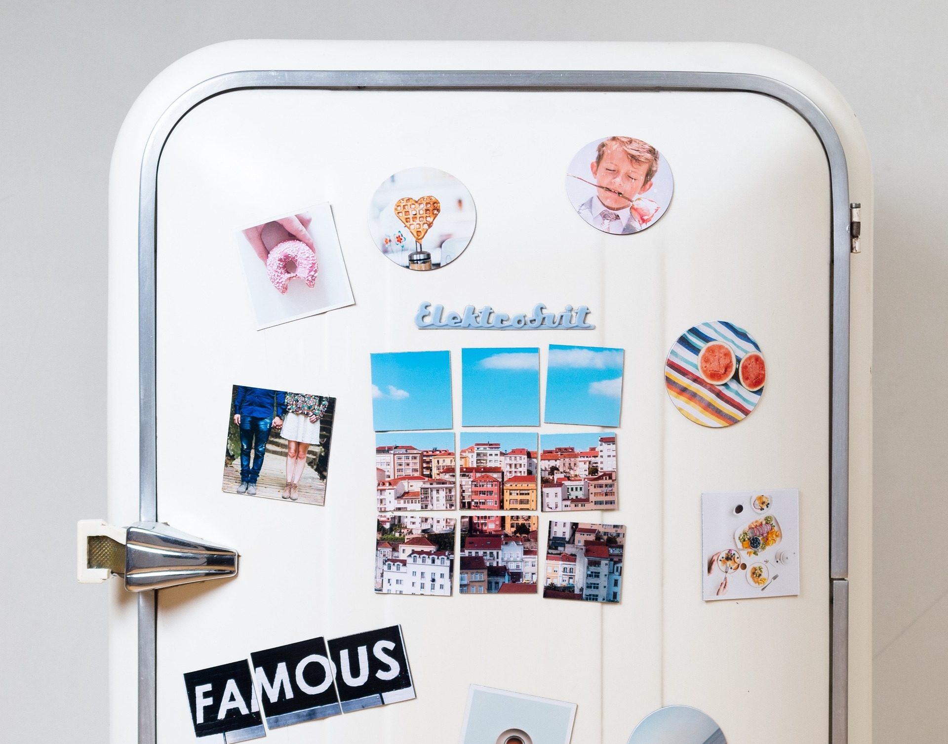 Inspiracje do użycia naklejki w terenie